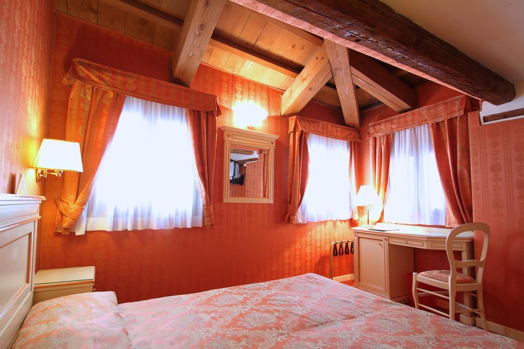 Bed and Breakfast Lanterna Di Marco Polo à Venise Extérieur photo