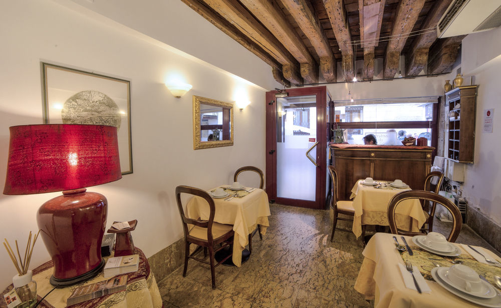 Bed and Breakfast Lanterna Di Marco Polo à Venise Extérieur photo